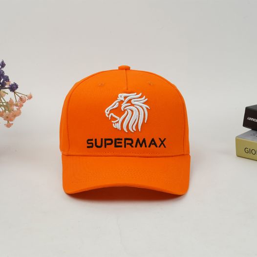 Oranje pet met Supermax